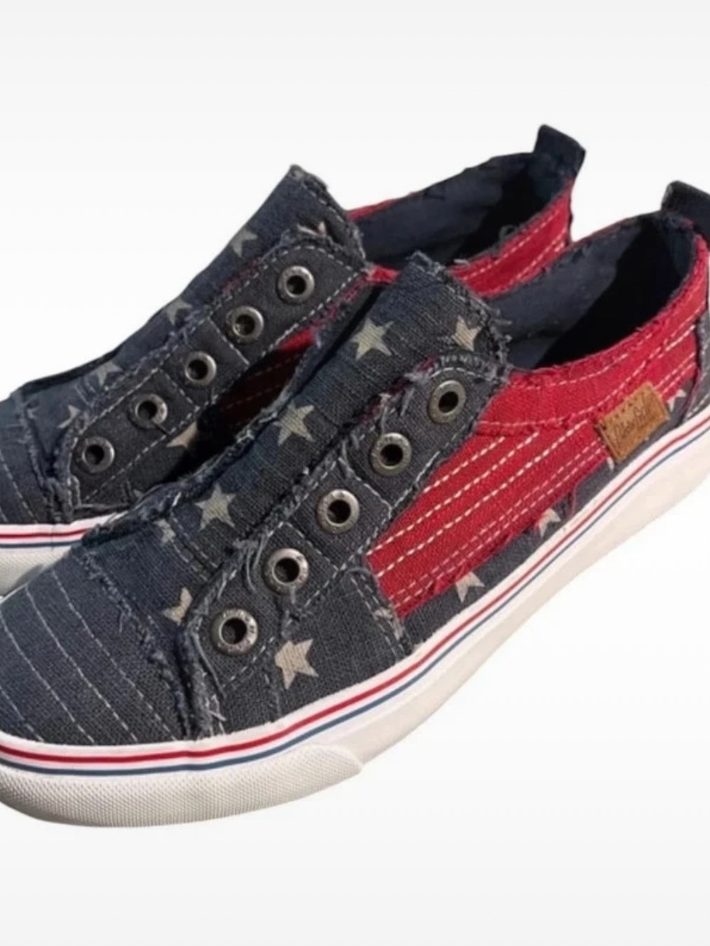 BLOWFISH♦️MALIBU PATRIOTIC SLIP IN